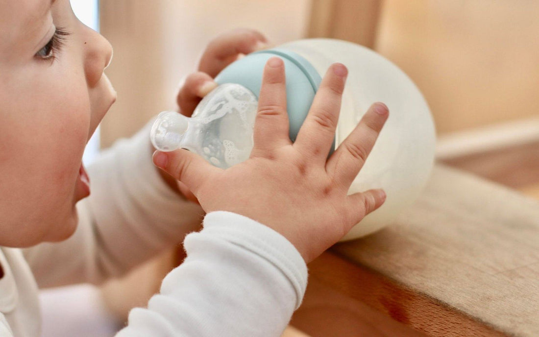 Silicone Bottles: Why They Feel Like the Breast - Élhée