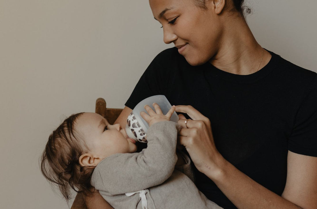 Newborn Bottles: Which Is Best for Your Baby? - Élhée