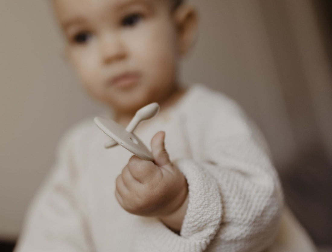 ChooChoo: The Only Medical-Grade Silicone Pacifier - Élhée