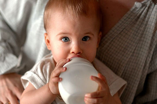 How to Stop Pumping Breast Milk - Élhée