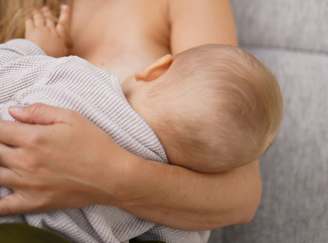 Natural Contraception: Can You Get Pregnant While Breastfeeding? - Élhée