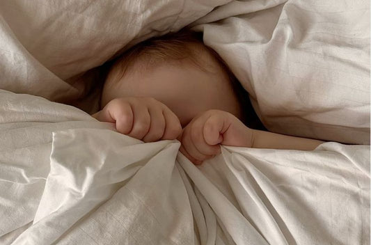 Baby Sleep in Summer: Should You Adapt Their Routine? - Élhée
