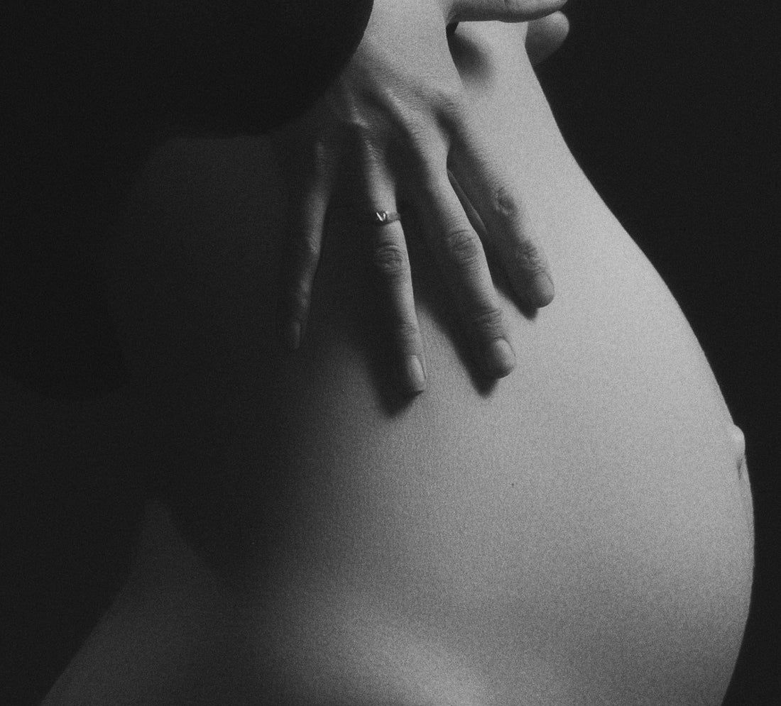 Early Signs of Pregnancy: A Chronicle of Joy - Élhée