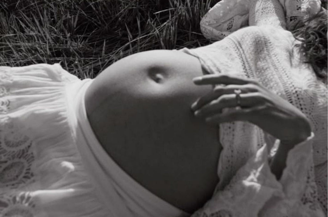 Ericksonian Hypnosis: A Tool to Embrace Motherhood (Part 1/5) - Élhée